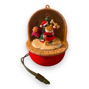 Hallmark Keepsake 90s Flinstones ornament, Fred and Dino. Light motion and sound